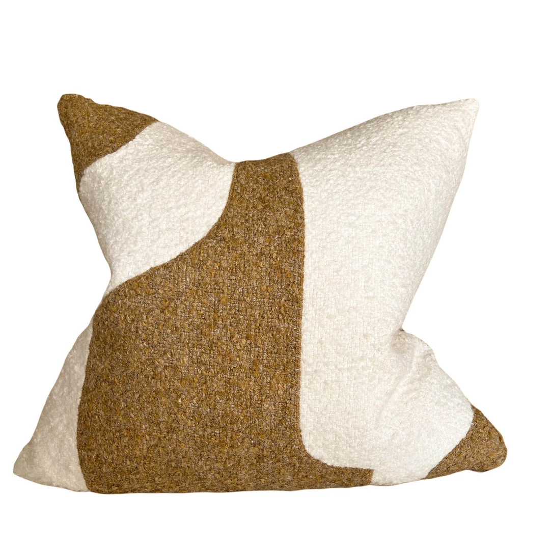 V Rugs & Home Analu Pillow Best Sellers