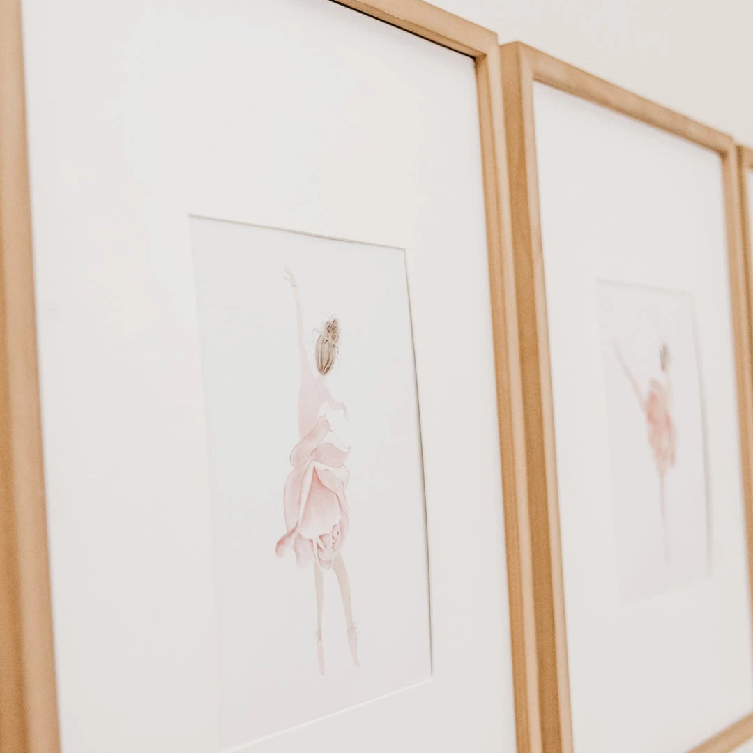 Kate And Laurel Asher Frame Best Sellers