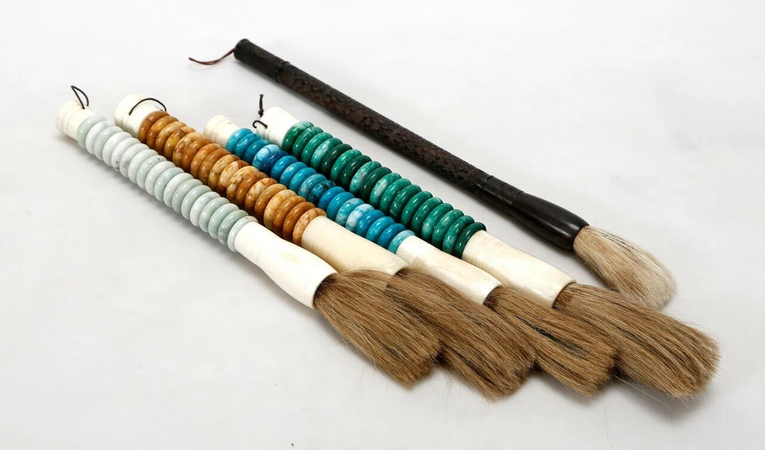 LILY'S LIVING Bailey Sage Brush