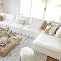 V Rugs & Home Basket Pillow