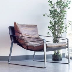 MOES Best Sellers Connor Club Chair