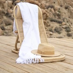 Guangzhou Greenmark Import And Export Co., Ltd. New Outdoor Fringe Beach Towel