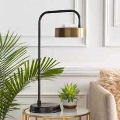 Surya Manhattan Table Lamp