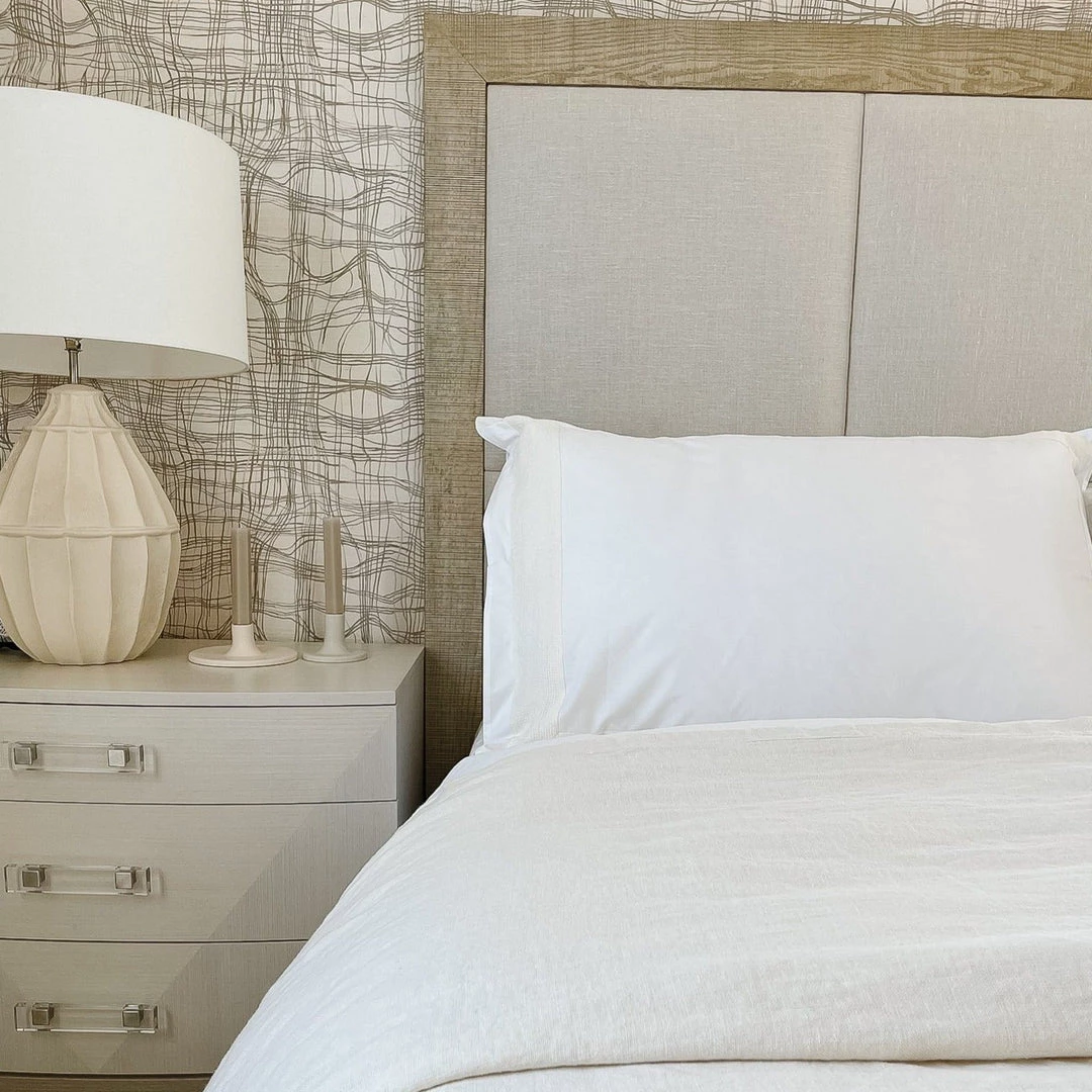 Sonder Living Raffles Bed