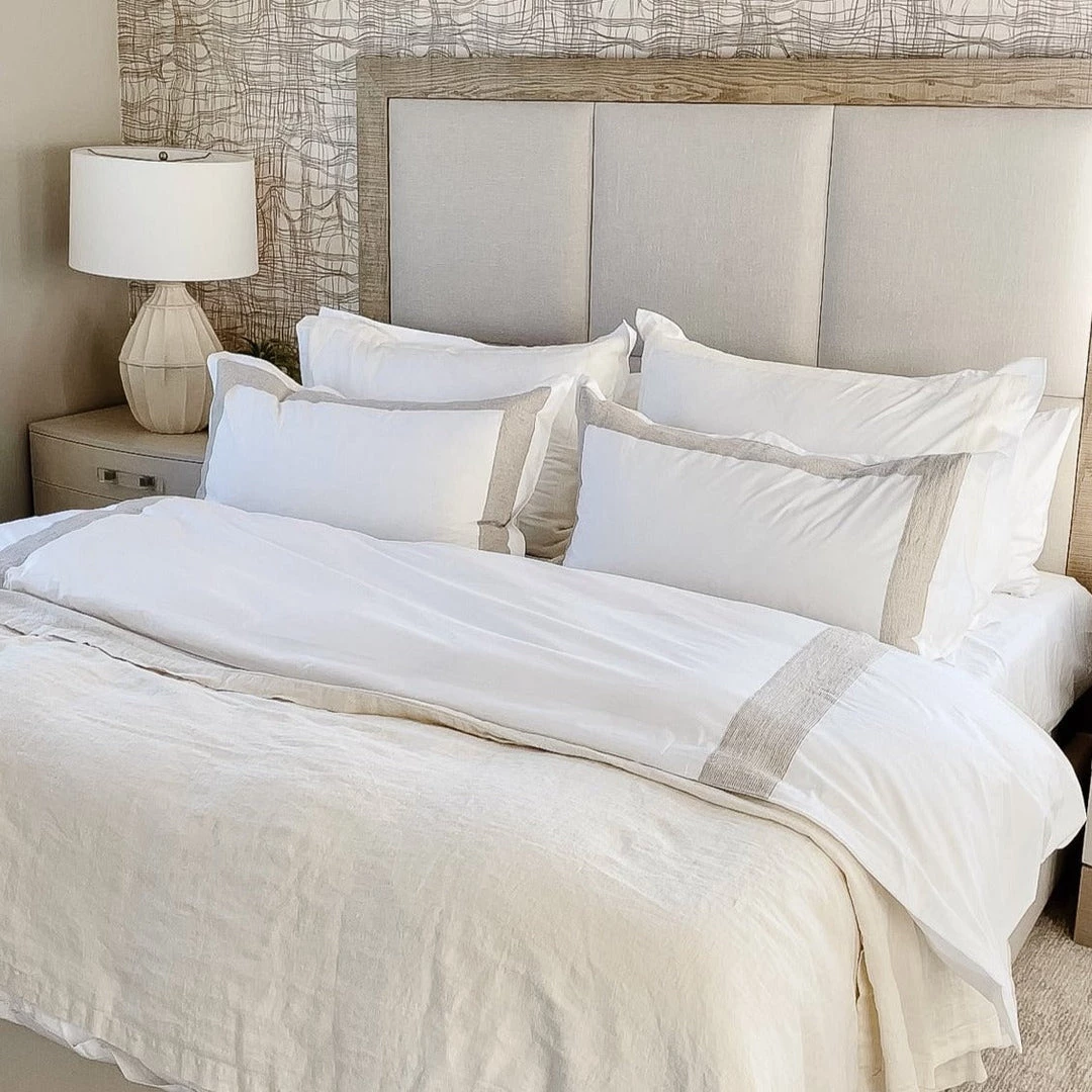 Sonder Living Raffles Bed