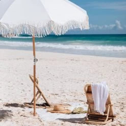 Guangzhou Greenmark Import And Export Co., Ltd. New Outdoor Rattan Folding Beach Chair