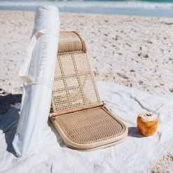 Guangzhou Greenmark Import And Export Co., Ltd. New Outdoor Rattan Folding Beach Chair