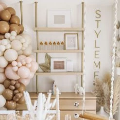 Kate And Laurel Violet Frame