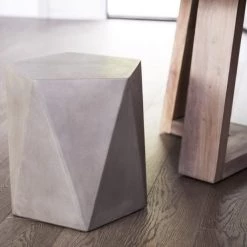 MOES Gem Outdoor Stool